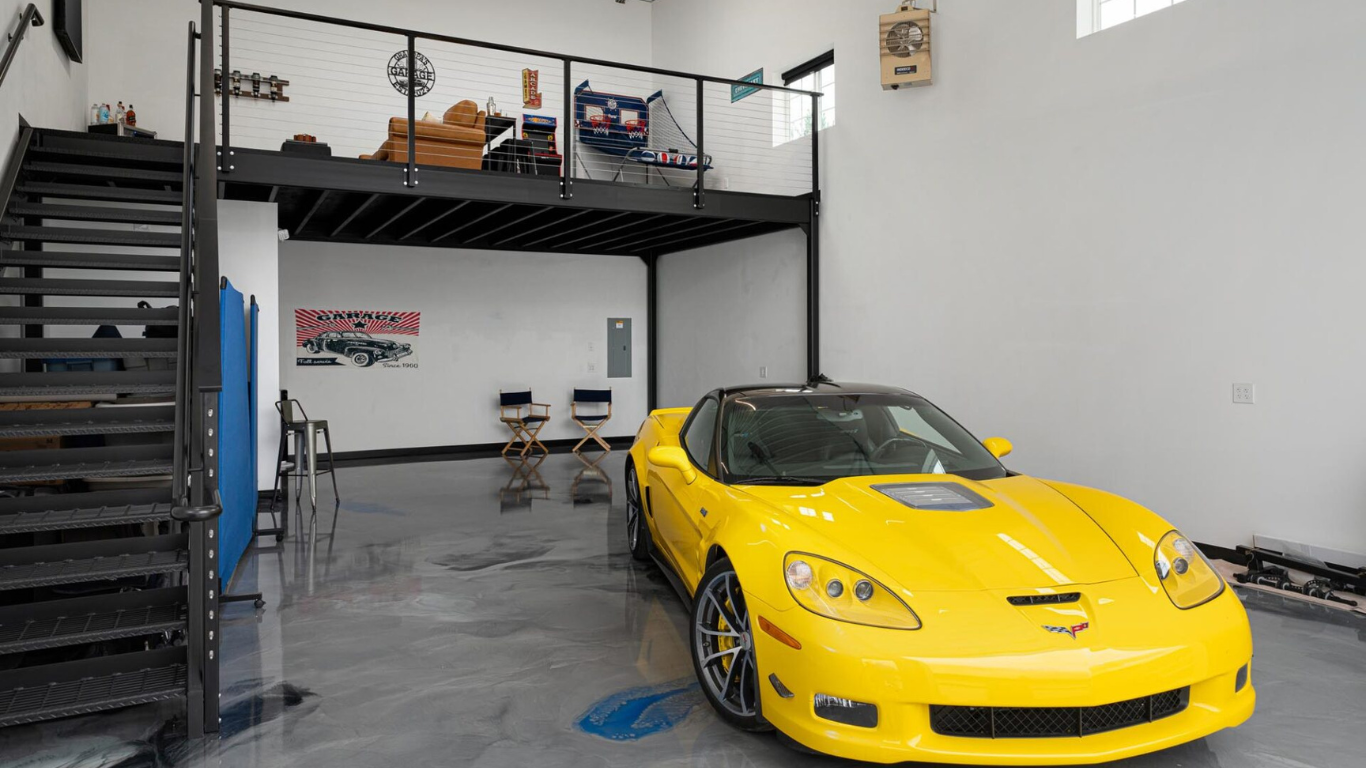 Car Condos vs. Large Bay Storage: A Smarter Option for Car Collectors in Elyria
